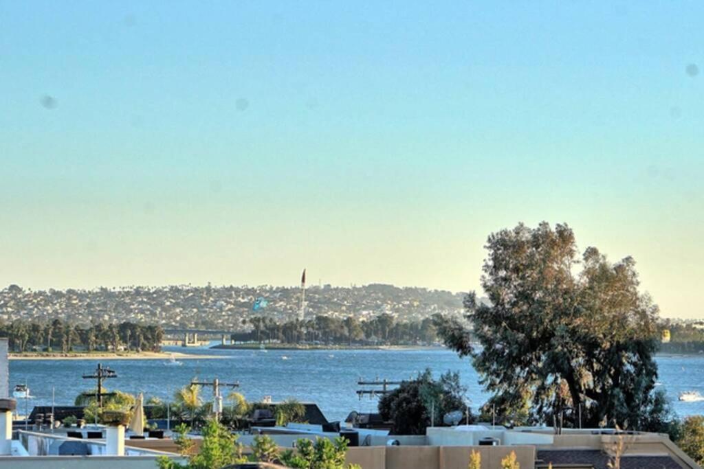 3Bd Sleeps 8 Rooftop Bayside Feel The Ocean Breeze Villa San Diego Exterior foto